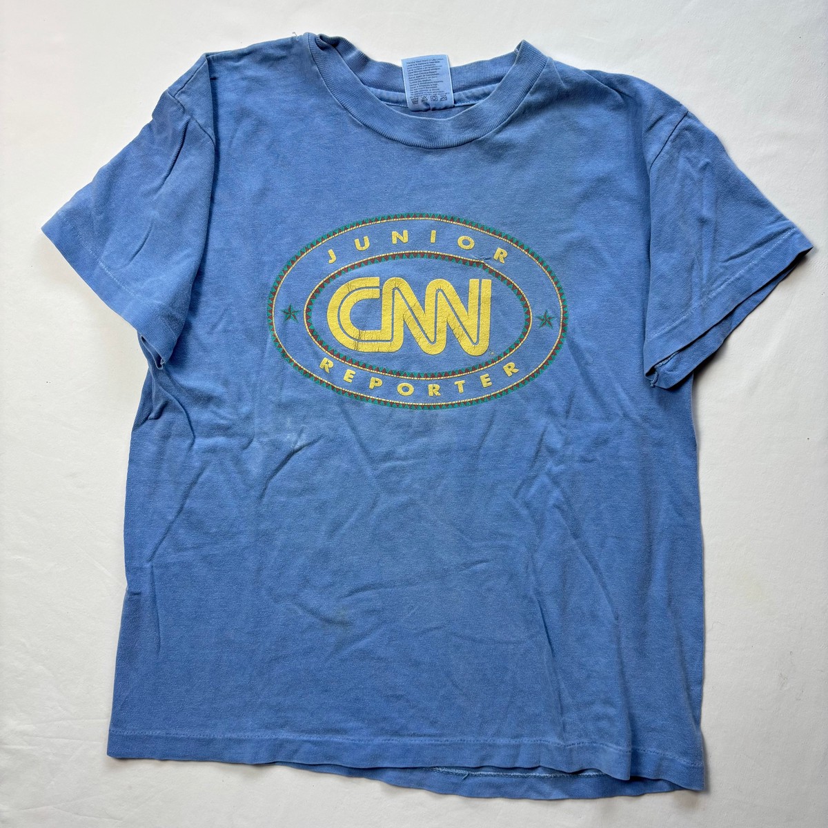 Vintage CNN Reporter Graphic Tee kids