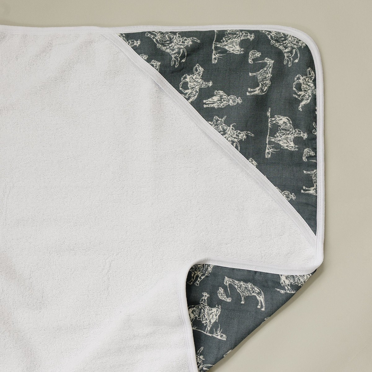 Wild West Muslin Hooded Towe