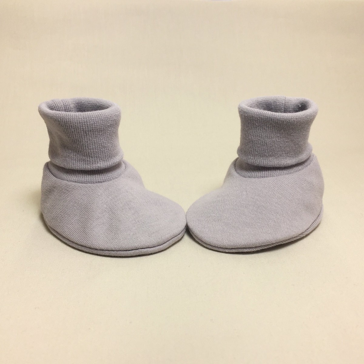 Baby Booties Solid Silver preterm 3 (3-5lb)