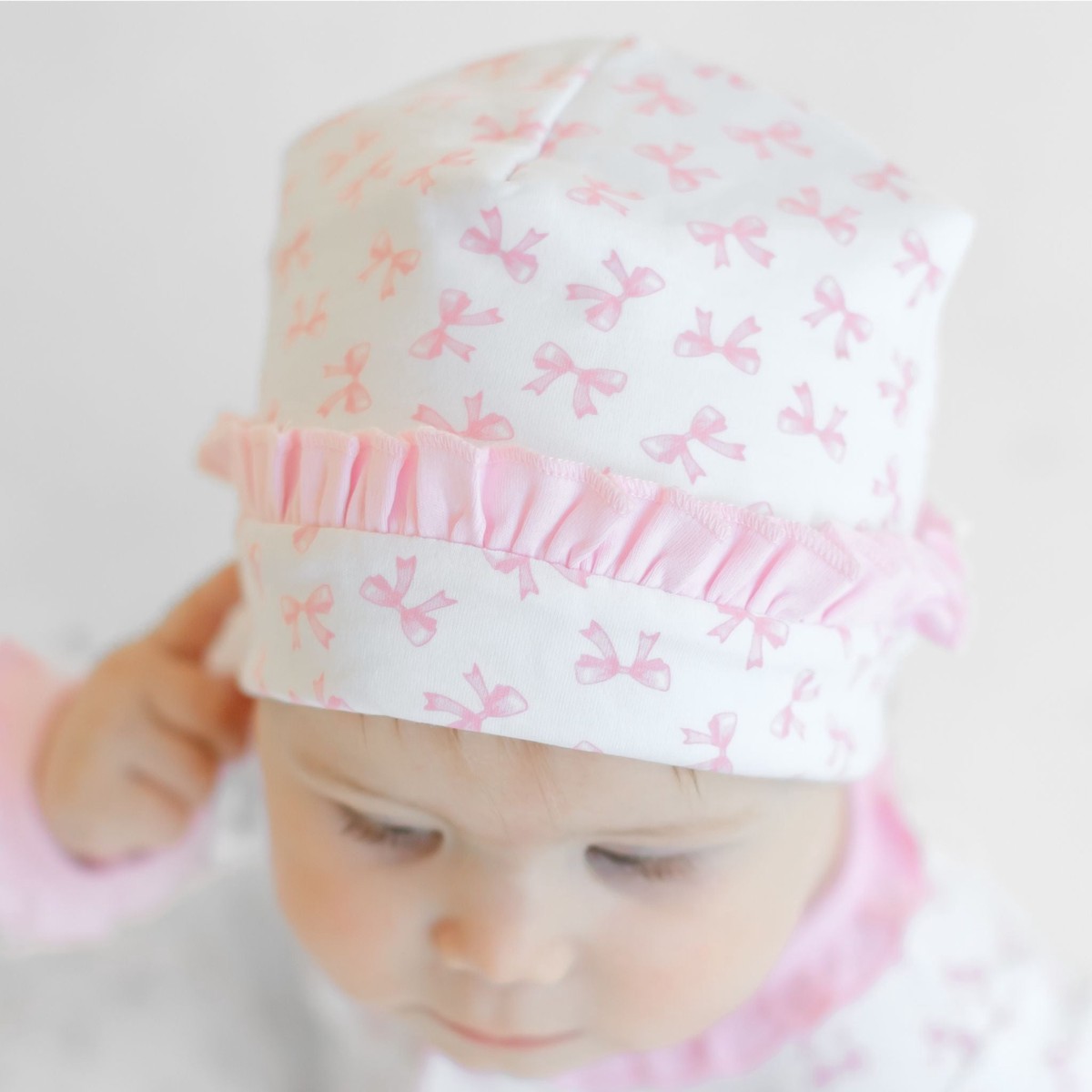 Baby Bows Print Ruffle Hat
