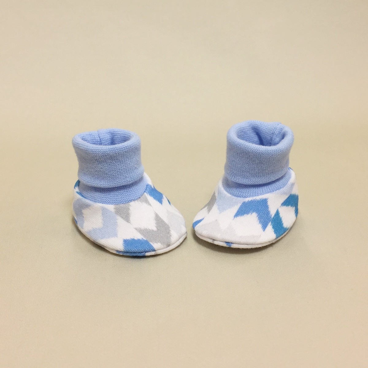 NICU Booties Chevron Blue preterm 3 (3-5lb)